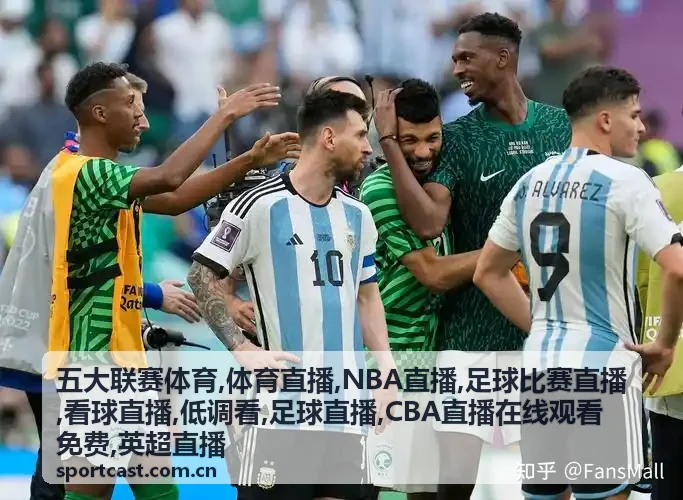 五大联赛体育足球比赛直播现场，英超对阵争顶瞬间